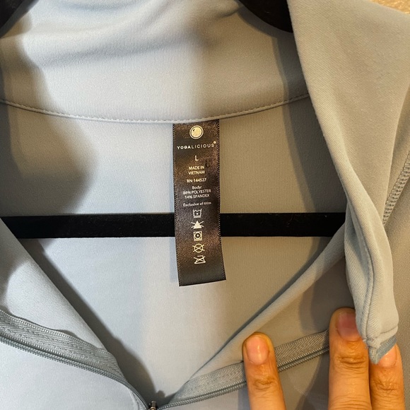 Yogalicious Women’s Track/Yoga Jacket | L - Picture 3 of 7